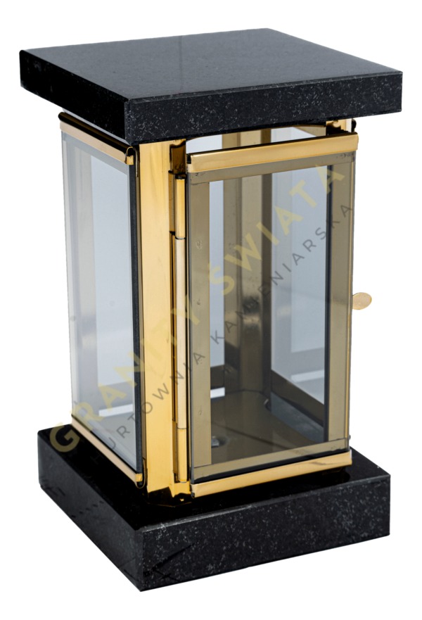 lampa-kwadrat-szwed-zloty-poler_clipped_rev_1-scaled-1.png